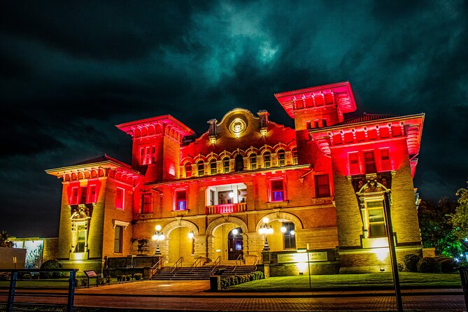 Pensacola Ghost Tours: Perdition, Pirates, & Purgatory - A one-hour walk through Pensacola after dark