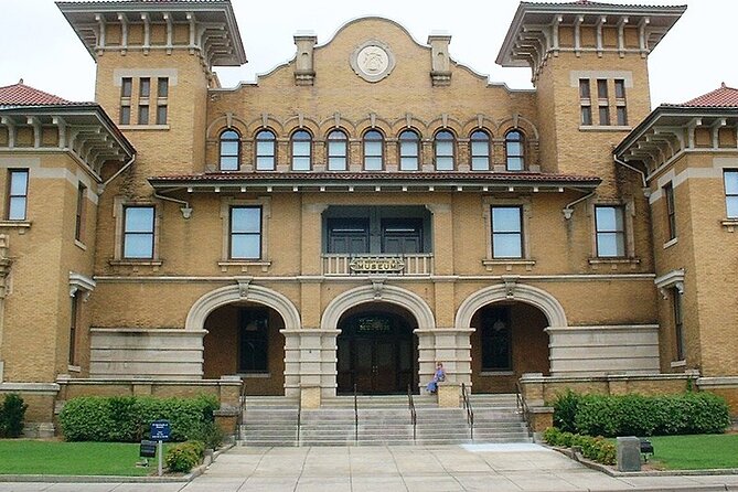 Pensacola Ghosts in the City: Haunted Walking Tour - Pensacola Museum of History and the Arbona Building