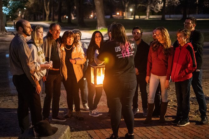 Phantoms, Penance, and Poltergeists: Portland Ghost Tour - The Harlow Hotel starts the evening with old Portland atmosphere