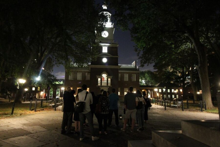 Philadelphia Ghost Tour by Candlelight - Washington Square and the spectral Quakeress