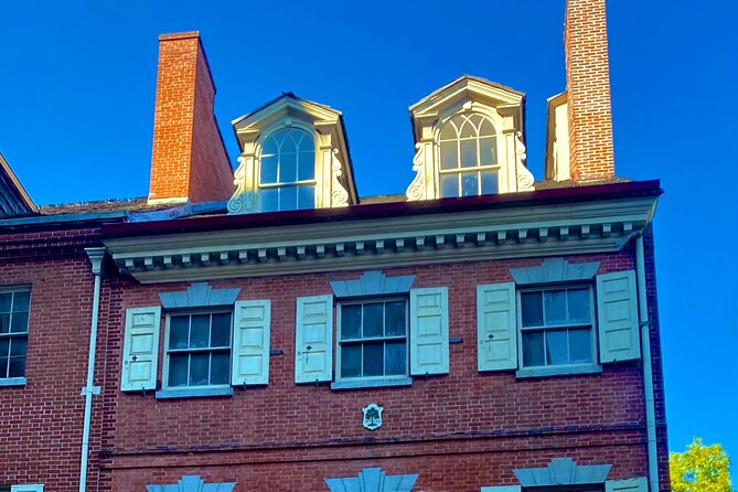 Philadelphia Haunted Ghost Smartphone Guided Audio Walking Tour - The American flag house and its spirits