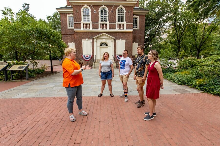 Philadelphia: Haunted History & Ghost Nighttime Tour - Carpenter’s Hall and secret meetings