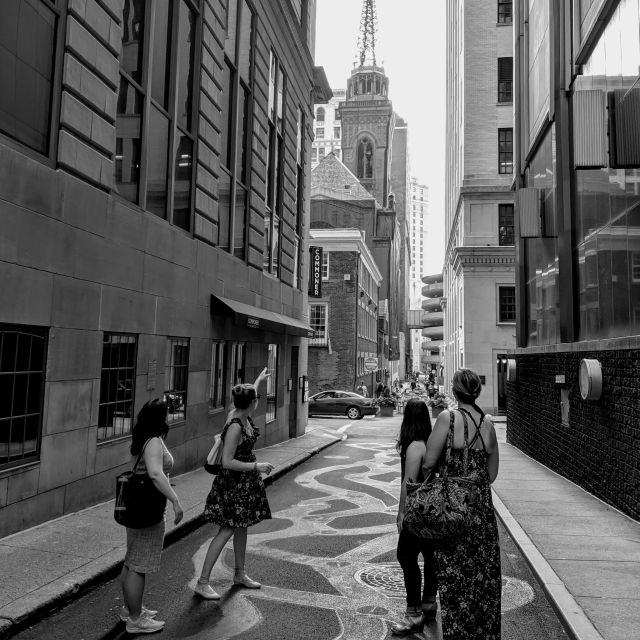Pittsburgh: Evening Ghost & History Downtown Walking Tour - Who should choose this Pittsburgh tour?