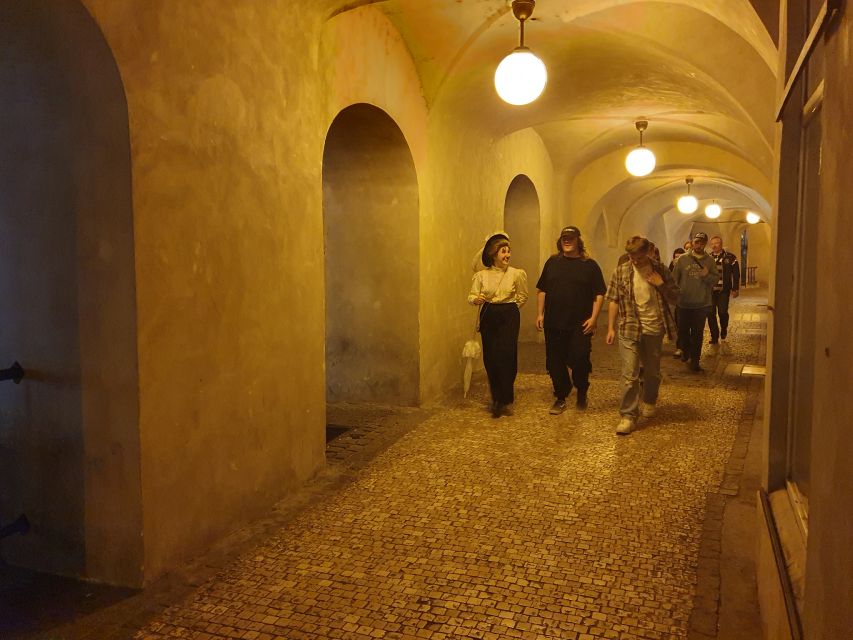 Prague: Ghost Tour - The first back lanes: where the walk becomes personal