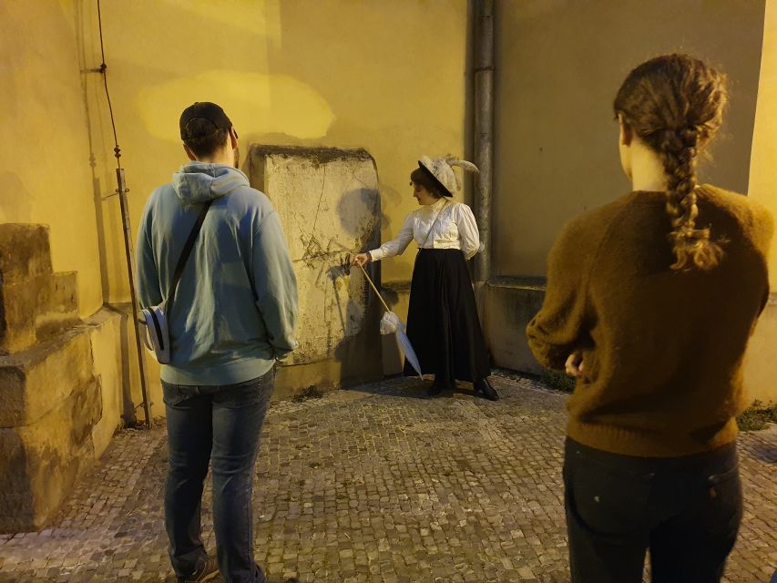 Prague: Ghost Tour - The Astronomical Clock: returning to the beginning