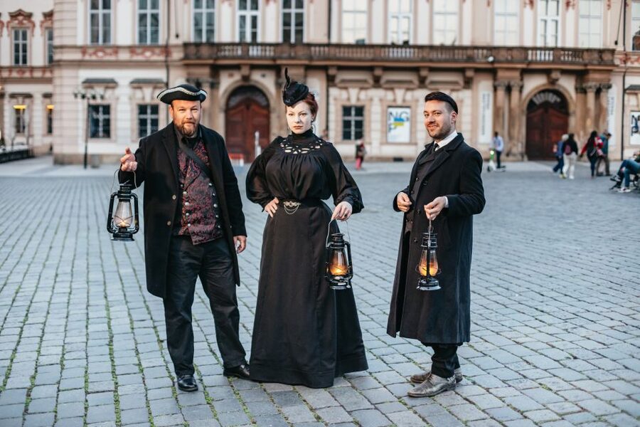 Prague: Ghosts and Legends Nighttime Guided Walking Tour - The Jewish Quarter and Old-New Synagogue