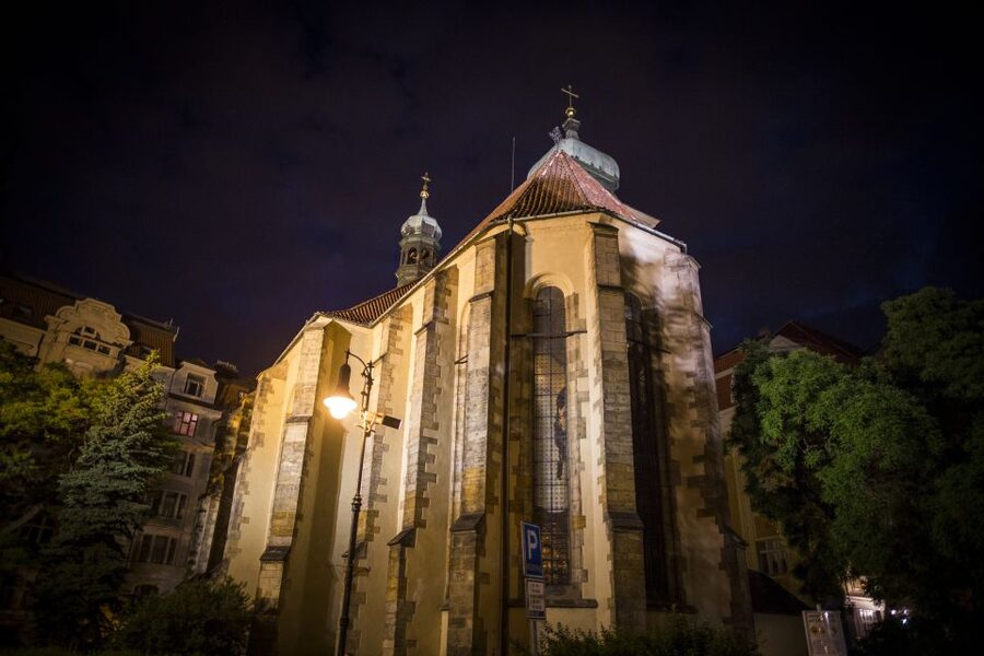 Prague: Ghosts and Legends of the Old Town Evening Tour - Why This Is More Dark History Than Horror
