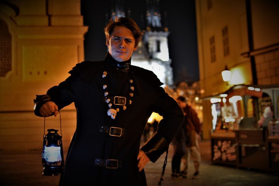 Prague: Ghosts, Legends, Medieval Underground & Dungeon Tour - Going below street level
