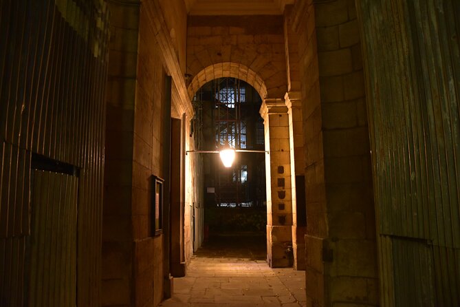 Private Ghosts and Gore Walking Tour of London - The most important things to know