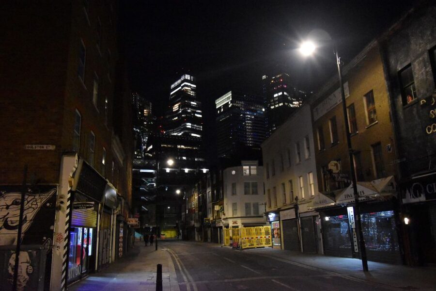 Private Jack The Ripper Tour of London - Michael’s guiding style and the private format
