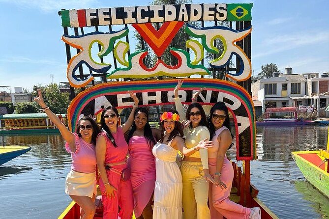 Private tour to the spooky Island of the Dolls in Xochimilco - What the $101.56 price really buys