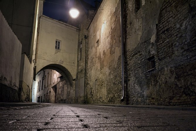 Private Vilnius Ghost & Legends tour - Royal grief at the Lower Castle