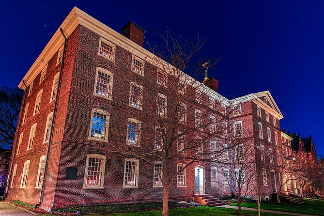 Providence Ghost Tours: Phantoms, Poltergeists, & Pestilence - Lippitt House Museum adds a classic haunted-house tale