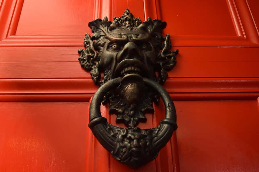 Queenstown: Fear Factory Haunted House Admission Ticket - The Chicken Counter and the quit-or-continue choice