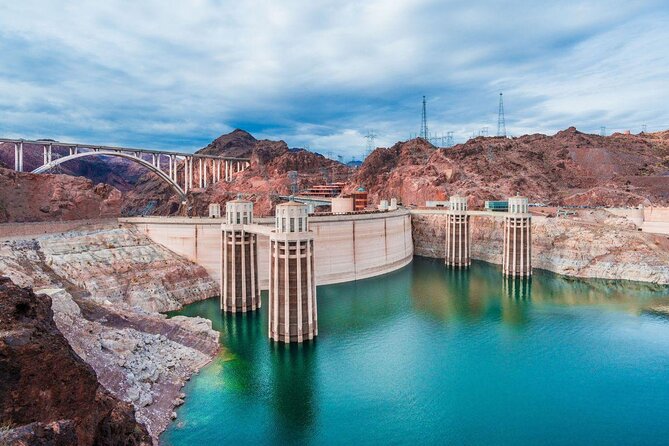 Red Rock Canyon, Nelson Ghost town,7 Magic Mountains, Hoover Dam - Key Points to Know