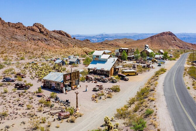 Red Rock Canyon, Nelson Ghost town,7 Magic Mountains, Hoover Dam - Why This Tour Works Beyond the Strip
