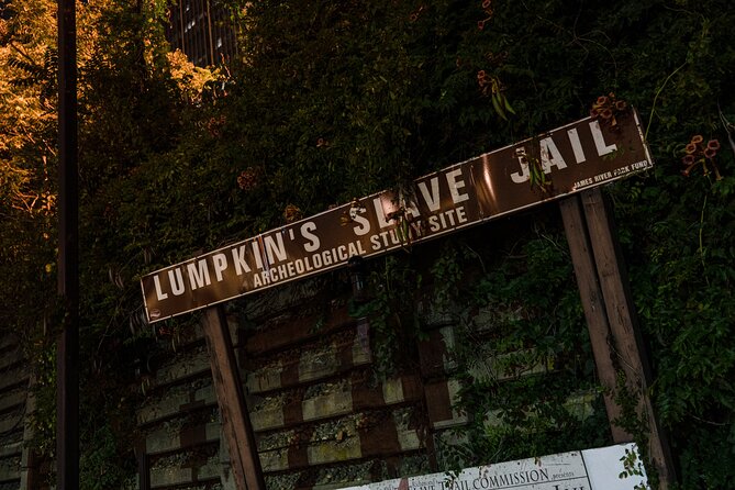 Richmond Ghost Tour: Sinister Secrets of Shockoe Bottom - Libby Prison and wartime suffering