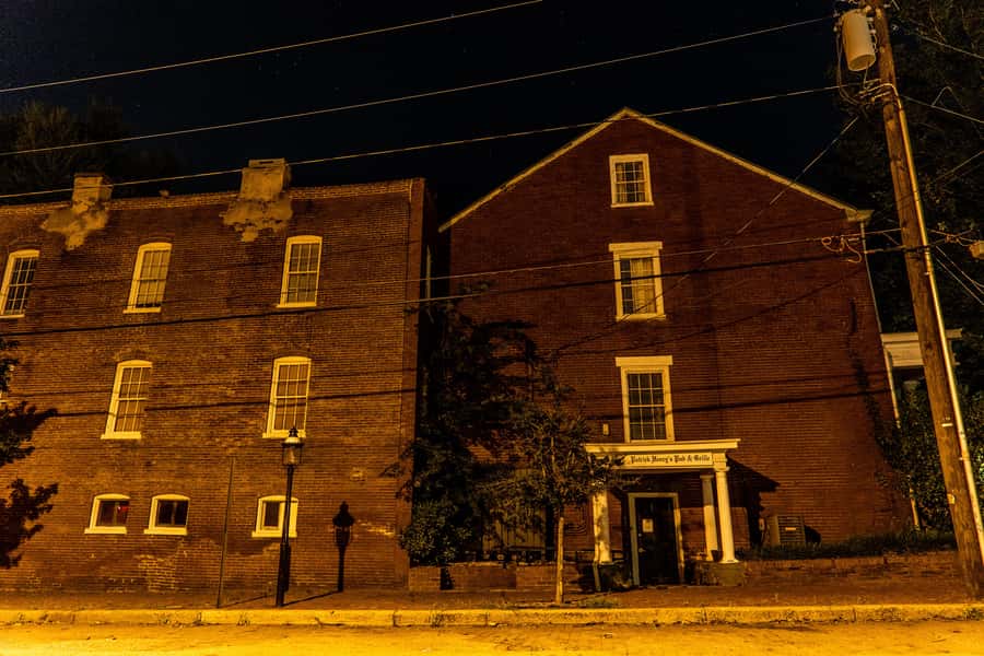 Richmond Ghosts: Sinister Scares of Shockoe Bottom Tour - The Poe Museum and Richmond’s literary darkness