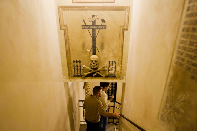 Rome's Dark Side: Ghosts, Scandals and Crypts - Small Group Tour - Why this two-hour Rome walk feels different