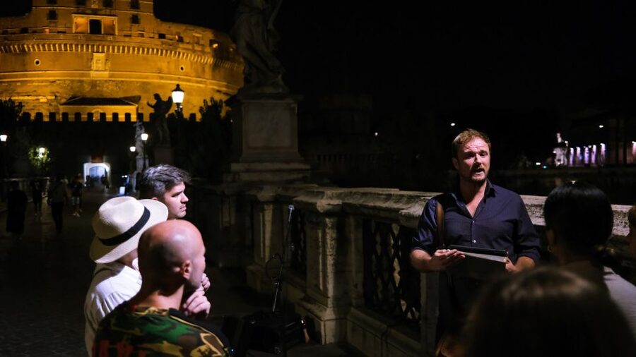 Rome: Small Group Rome's Dark Side - Ghosts & Legends Tour - Starting beneath Giordano Bruno in Campo de’ Fiori