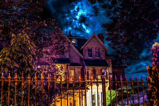 Rust, Rebels & Ruins: Raleigh Ghost Tours - The Executive Mansion and Governor Fowle’s knocks