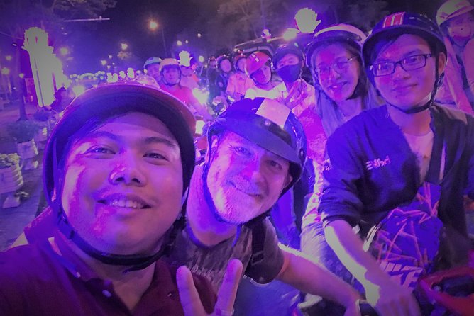 Saigon Ghost beliefs tour, Chinatown sightseeing by scooter - Chinatown and the Chinese-Vietnamese side of Saigon