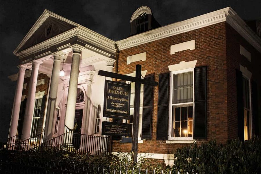 Salem Ghost Tours: Witches & Wicked Whispers - Key things to know before you book