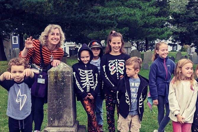 Salem Kids Slightly Spooky Tour - Starting at Pickering House and entering old Salem