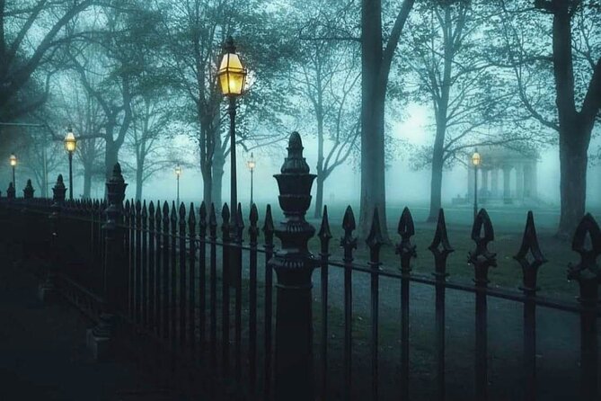 Salem's Best Ghost Tour - Why guide quality makes or breaks the night