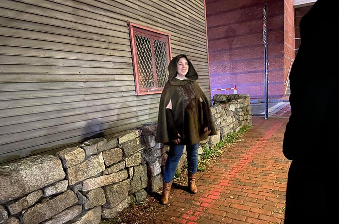 Salem's Spooky Spectres Walking Ghost Tour - Town Hall, the Joshua Ward House, and Wicked Good Books