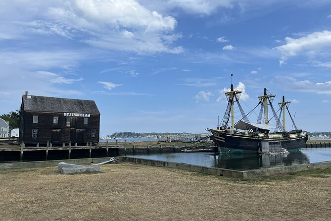 Salem Witch Tour from Boston by Train with Museum Tickets - From Samantha to Salem’s movie identity