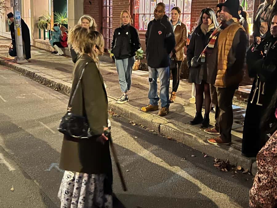 Salem: Witch Trial History and Salem Haunts Walking Tour - How the one-hour format affects the experience