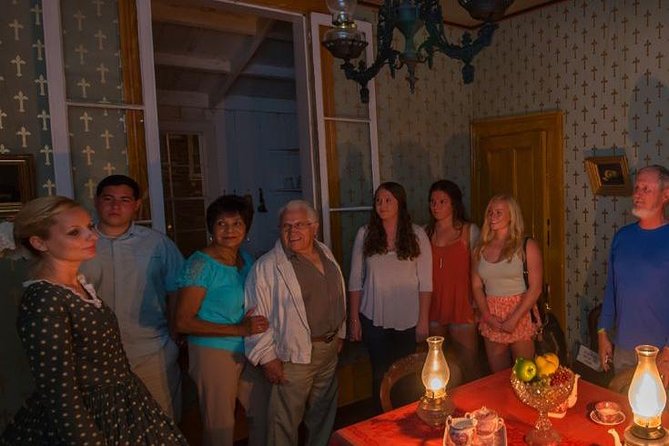 San Diego Ghosts and Gravestones: A Haunted Trolley Tour - How good are the guides?