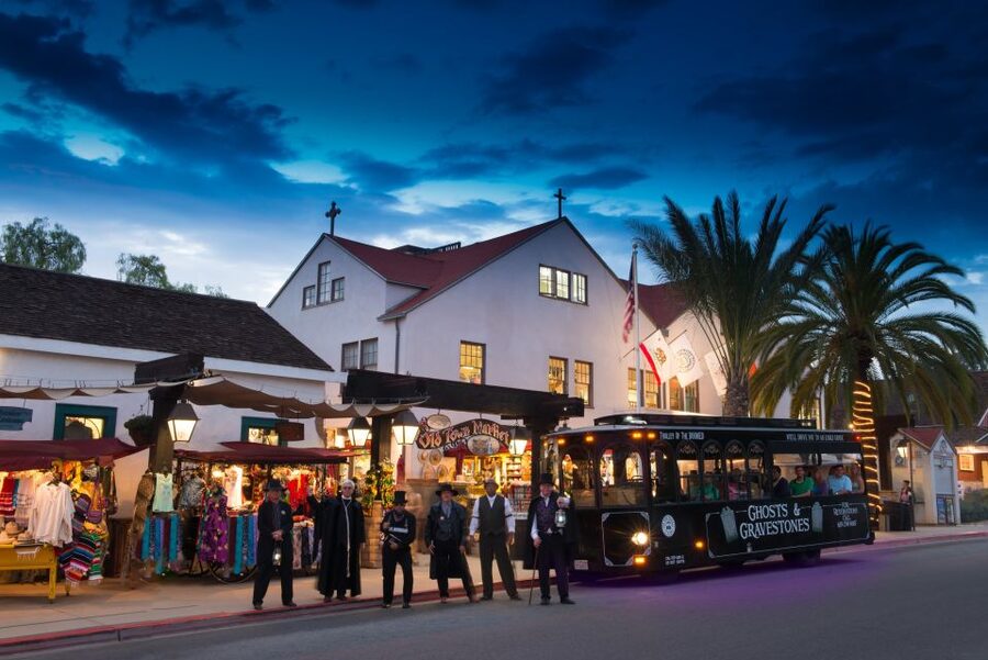 San Diego: Ghosts & Gravestones Trolley Tour - How spooky is it?