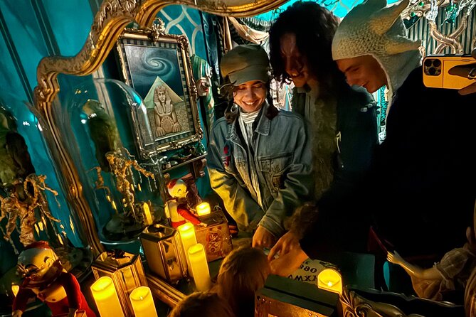San Francisco Gregangelo Museum - Haunted Doll House - A personal tarot reading adds a sharper edge