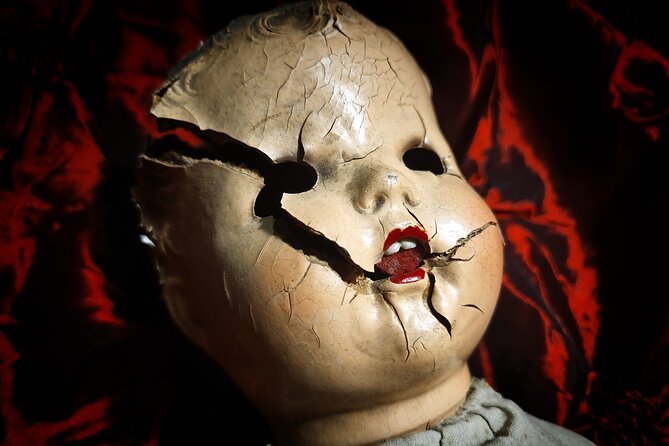 San Francisco Gregangelo Museum - Haunted Doll House - Who will enjoy the haunted doll house most