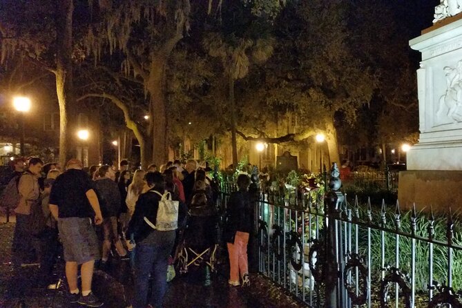 Savannah Ghost Tour with the Guy in the Kilt + Bar Stops - How the bar stops work
