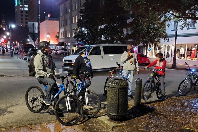 Savannah Haunted Night Bike Tour - Is the pace easy for most riders?