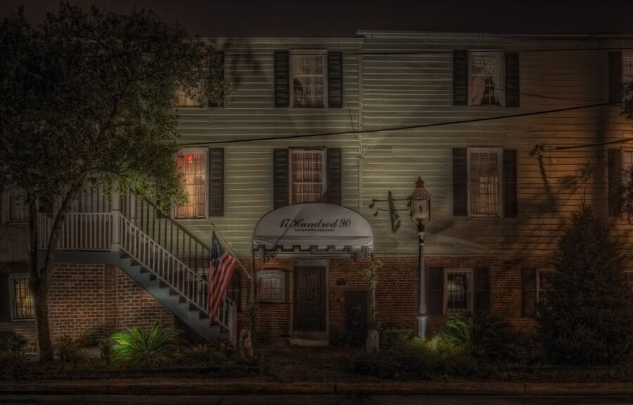 Savannah: Haunted Pub Crawl - Key things to know before you book