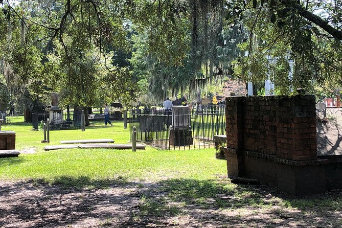 Savannah's Original Dark History Tour - Starting at Oglethorpe’s Bench