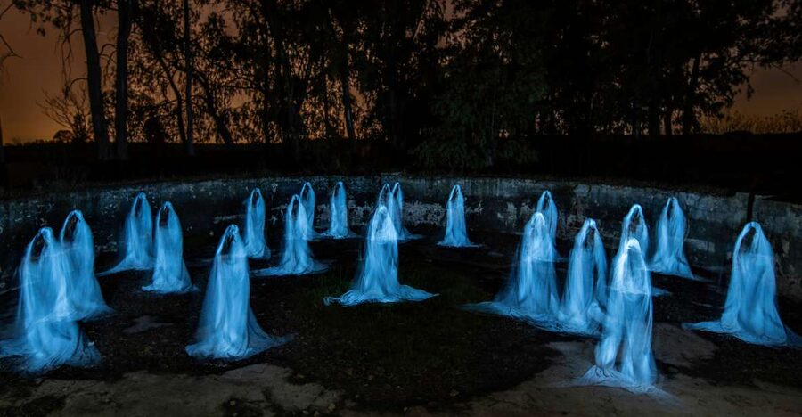 Self Guided Audio Ghost Tour in Savannah in 6 Languages - Six languages make the tour easier to share