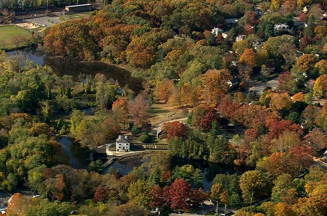 Self Guided Audio Ghost Tour of Sleepy Hollow - Finishing at Sleepy Hollow Cemetery