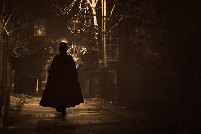 Self-Guided Audio Tour-Behind the shadow of evil: Jack the Ripper - Timing, independence, and group size