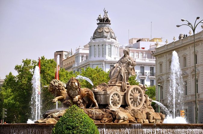 Self-Guided Audio Tour - Ghosts of Madrid: History and terror - Madrid’s ghost walk begins at Palacio de Linares
