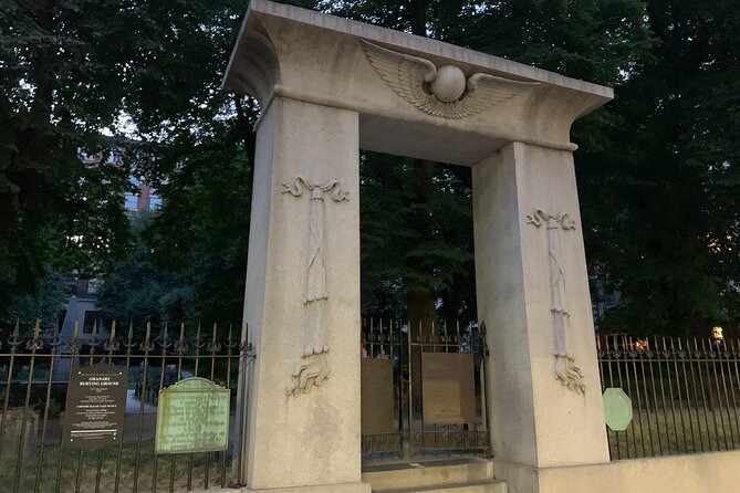 Self-Guided Smartphone Ghost Walking Tour Boston App EMF Reader - The Great Elm and the hanging tree story