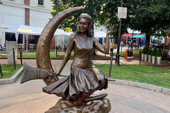 Self-Guided Smartphone Ghost Walking Tour in Salem - How the Salem ghost walk works