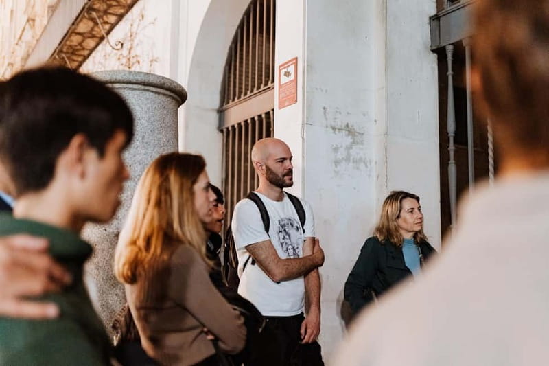 Seville: Paranormal and Legends Guided Walking Tour - Calle Federico Rubio and the sound of the stories