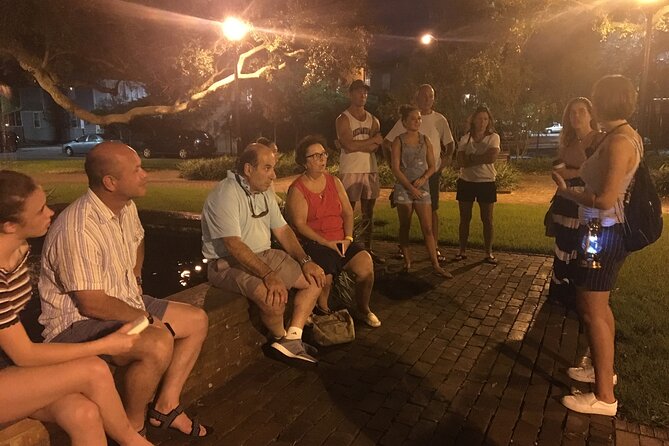 Shadows of Midnight Ultimate Late Night Savannah Ghost Tour - Historic homes with uncomfortable stories
