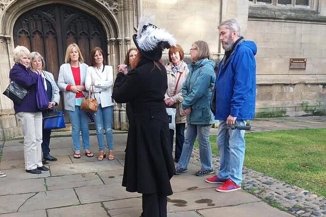 Shadows of York: Ghost Walk and Horrible History. - A 90-minute walk in York weather