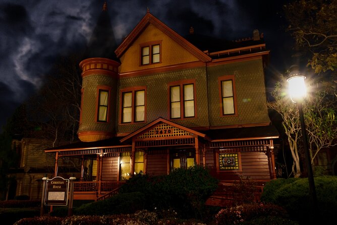 Sinister Shadows of San Diego Gaslamp Ghost Tours - The Horton Grand Hotel’s old hotel tales